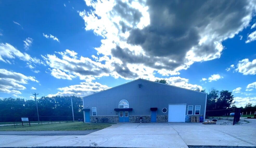 1841 Denmark Rd, Union, MO for sale - Building Photo - Image 1 of 10