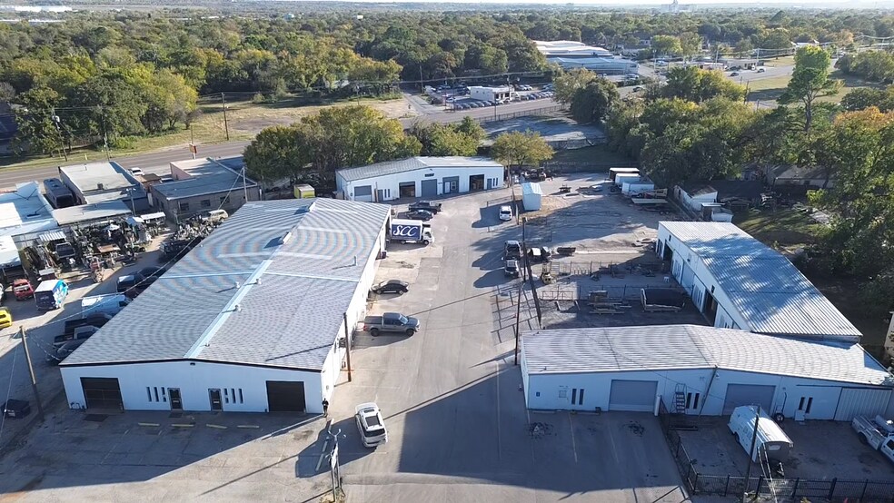 4500 Waldemar St, Haltom City, TX à louer - Photo du bâtiment - Image 3 de 6