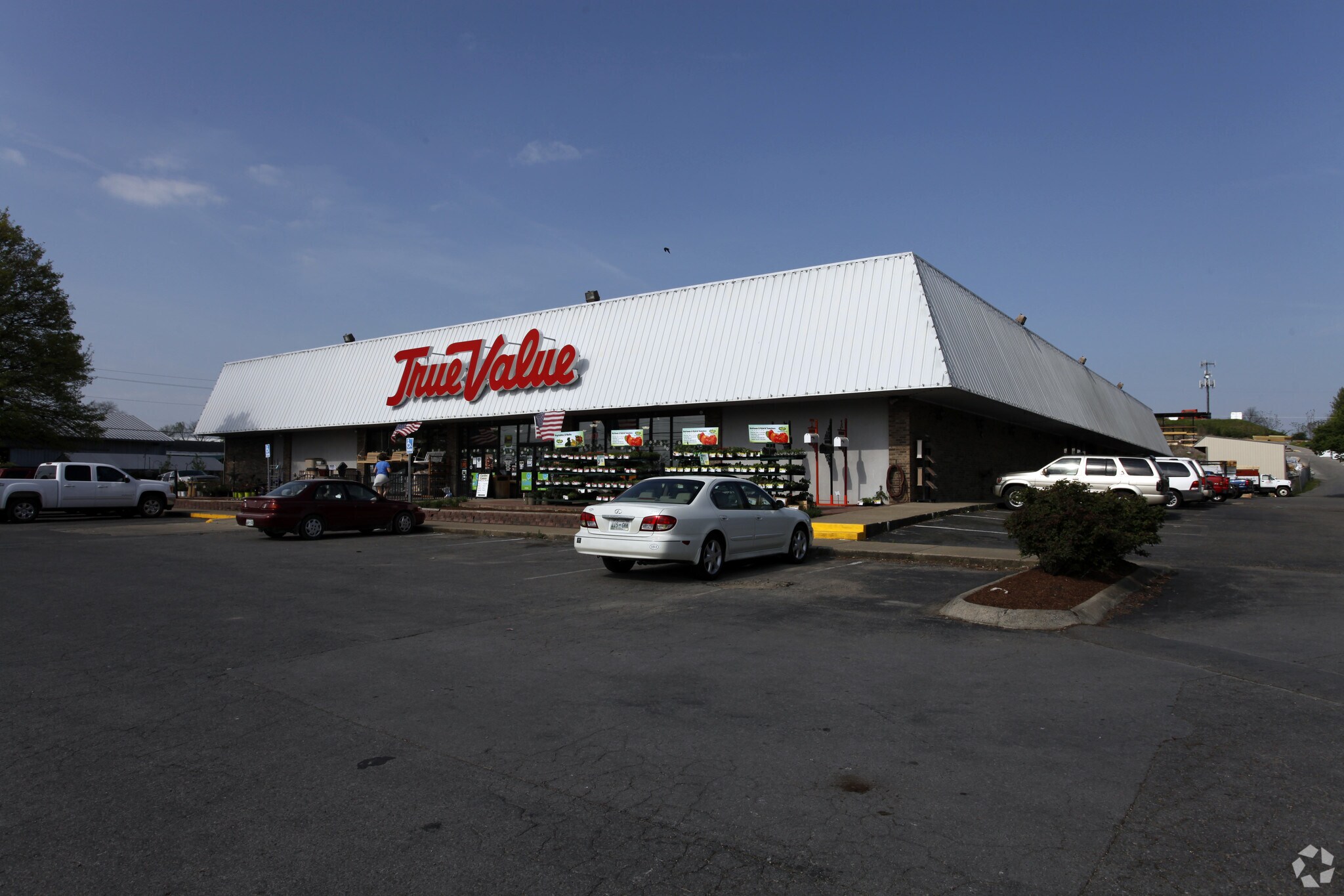 203 Downs Blvd, Franklin, TN for lease Primary Photo- Image 1 of 4