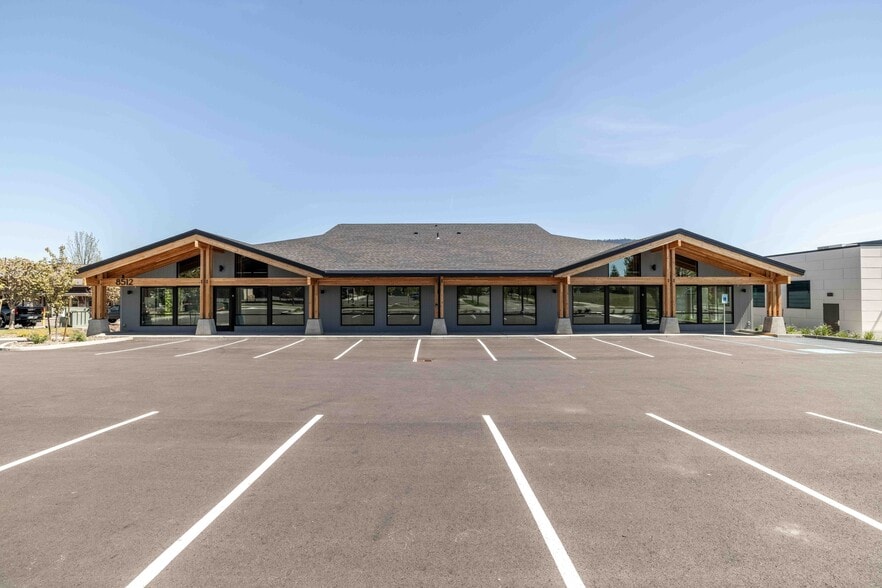8512 N Wayne Dr, Hayden, ID for lease - Primary Photo - Image 1 of 48