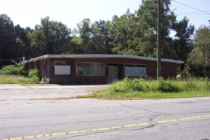 153 Millennium Rd, Aulander, NC à vendre - Photo principale - Image 1 de 1