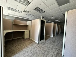 7401 Coldwater Rd, Fort Wayne, IN for lease Interior Photo- Image 1 of 6