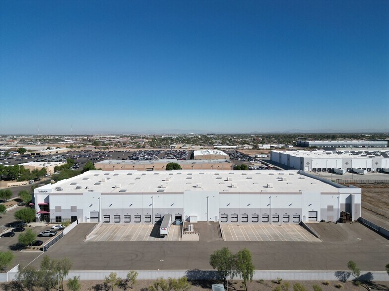 705 S 94th Ave, Tolleson, AZ for lease - Building Photo - Image 2 of 5