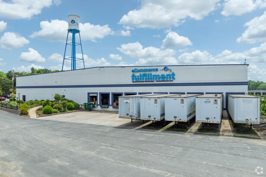 129 Dupree St, Charlotte, NC for lease - Building Photo - Image 2 of 25