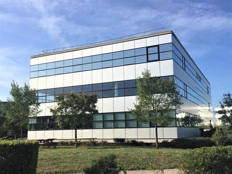 2-5 Rue Du Professeur Pierre Vellas, Toulouse à louer - Photo du bâtiment - Image 3 de 24