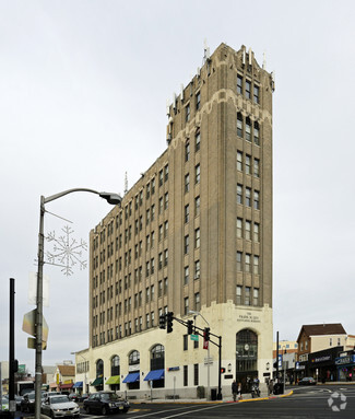 Plus de détails pour 2 Broad St, Bloomfield, NJ - Bureau, Bureau/Commerce de détail à louer