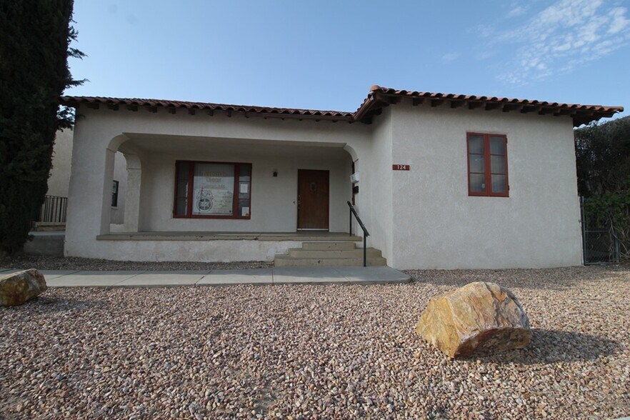 124-128 E Fredricks St portfolio of 3 properties for sale on LoopNet.ca - Building Photo - Image 3 of 14