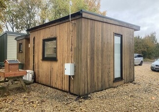 Plus de détails pour Wittering Grange, Peterborough - Bureau à louer