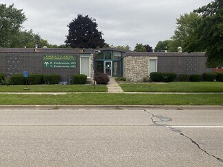 More details for 3422-3424 Davenport Ave, Saginaw, MI - Office for Sale