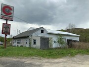 Former GAS STATION, R328, Millerton, PA - Dépanneur