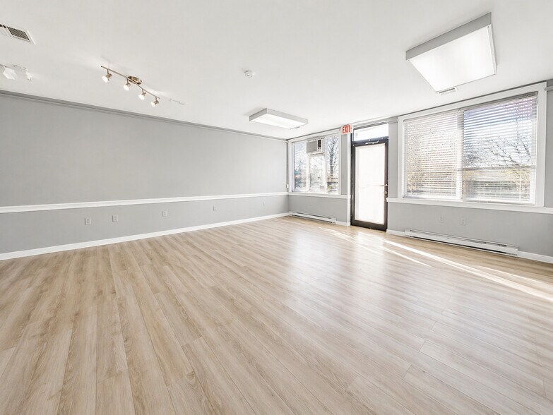 29 Madison Ave, Lansdowne, PA à vendre - Photo intérieure - Image 3 de 10