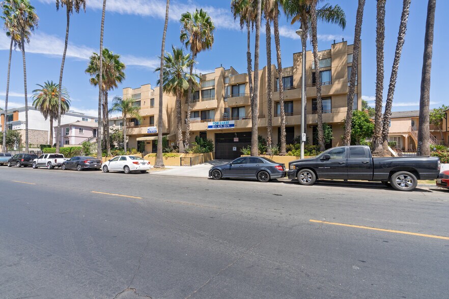 1150 S Westmoreland Ave, Los Angeles, CA à vendre - Photo du bâtiment - Image 3 de 5