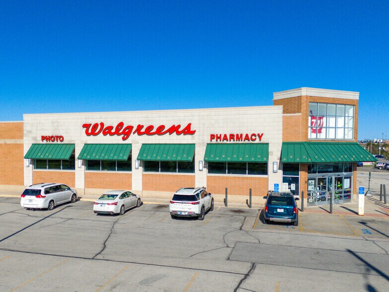 Walgreens, Richmond, IN à vendre - Photo du bâtiment - Image 3 de 6