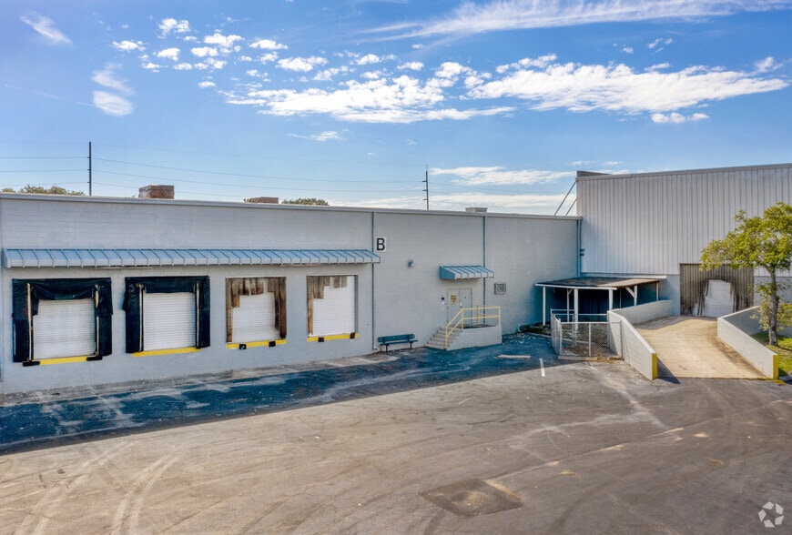 3010 22nd Ave S, Saint Petersburg, FL for sale - Building Photo - Image 3 of 11