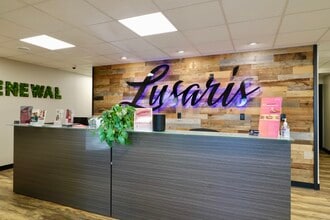 3100 Cedar Crest Rdg, Dubuque, IA for lease Interior Photo- Image 1 of 9