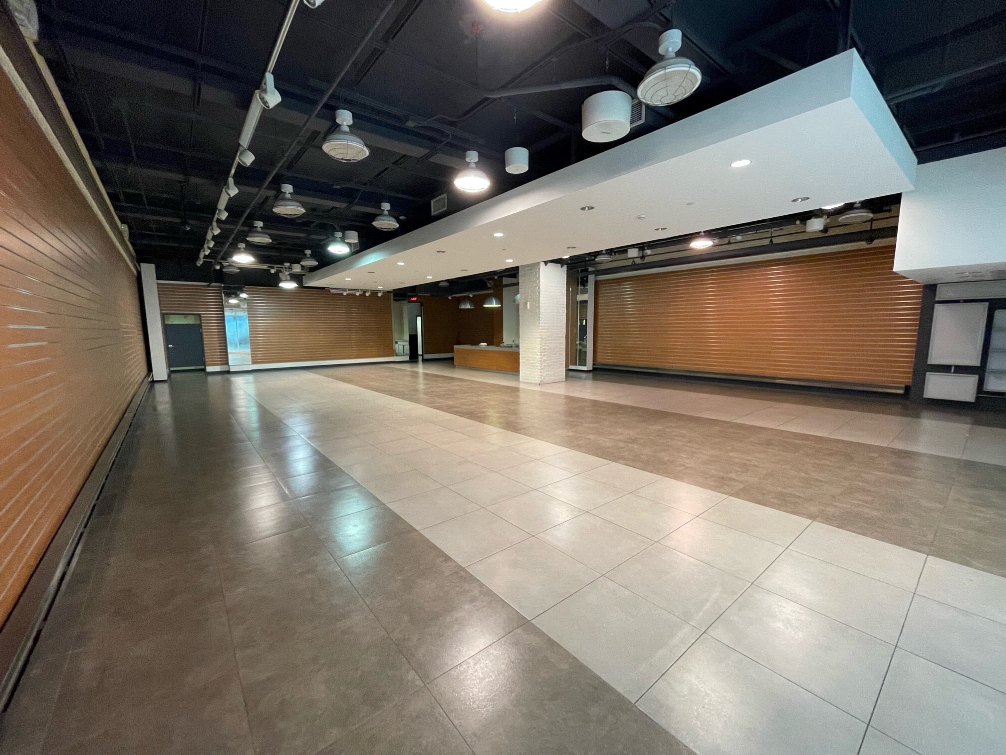 1450 Ala Moana Blvd, Honolulu, HI à louer Photo intérieure- Image 1 de 4