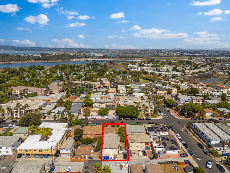 4417 Mentone St, San Diego, CA for sale - Primary Photo - Image 1 of 18