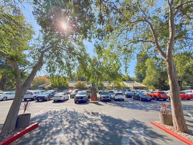 1144 Sonoma Ave, Santa Rosa, CA for lease - Building Photo - Image 1 of 1