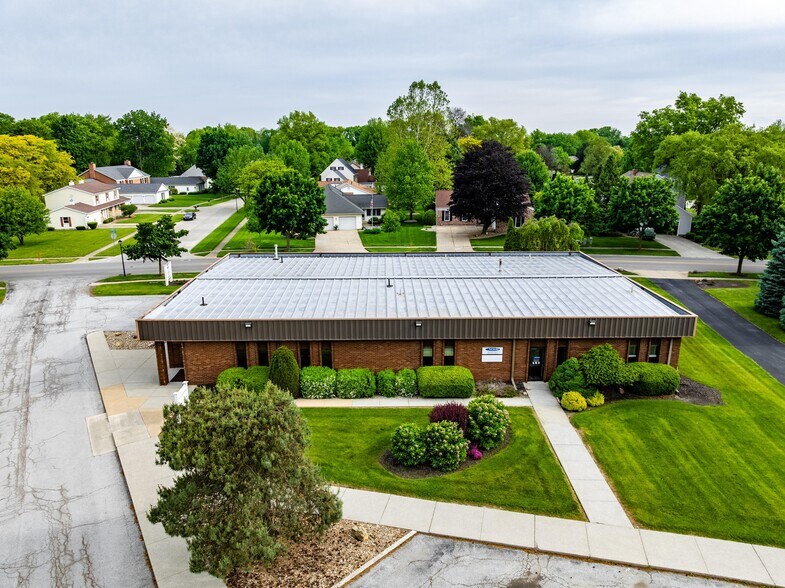 34 Executive Dr, Norwalk, OH à louer - Photo du bâtiment - Image 3 de 26