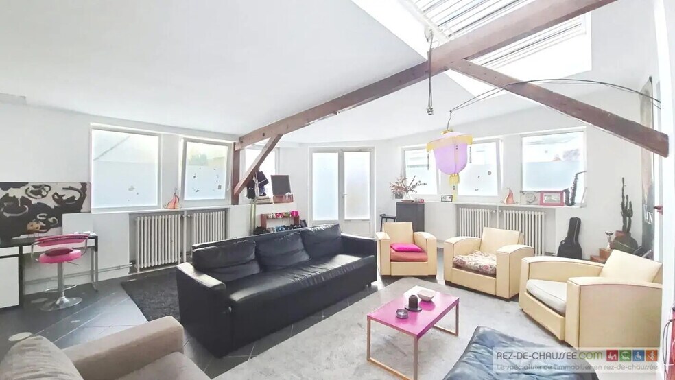 Bureau dans Paris à vendre - Photo du bâtiment - Image 2 de 30