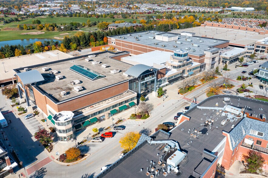 1820-2041 Tower Dr, Glenview, IL à louer - Photo du bâtiment - Image 2 de 56