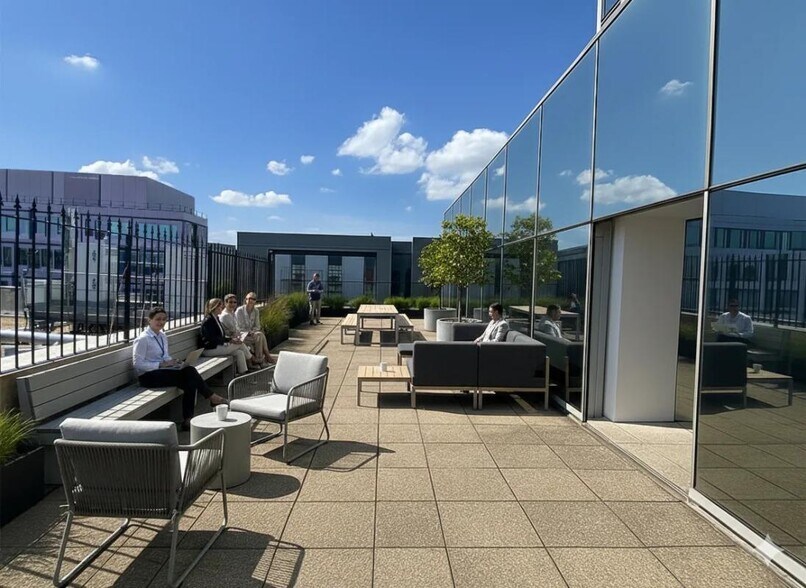 696 Rue Yves Kermen, Boulogne-Billancourt à vendre - Photo du bâtiment - Image 2 de 10
