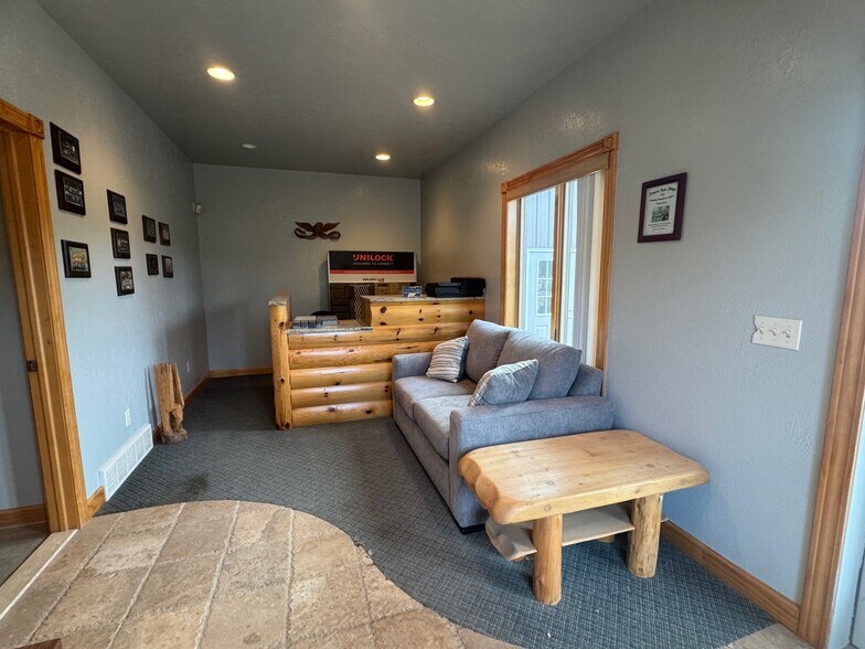 125 W West Branch Rd, Prudenville, MI à vendre - Photo du bâtiment - Image 3 de 14