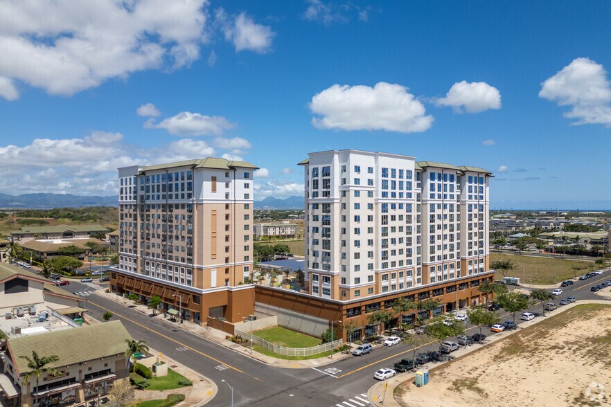 1020 Wakea St, Kapolei, HI à louer - Photo du bâtiment - Image 2 de 11