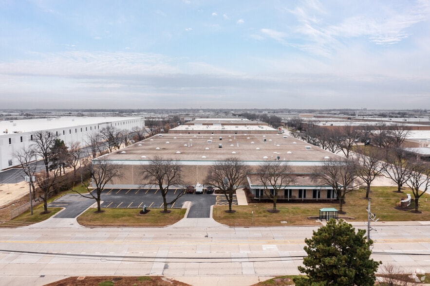2301 Lively Blvd, Elk Grove Village, IL for lease - Aerial - Image 2 of 4
