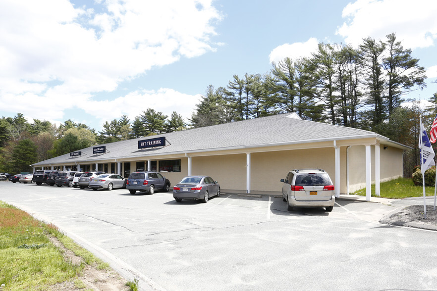 86-90 Main St, Carver, MA à vendre - Photo principale - Image 1 de 1