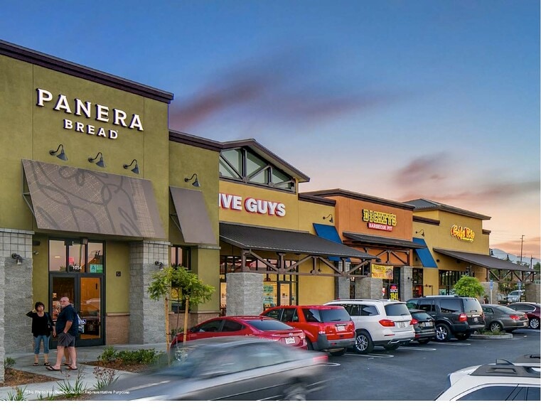 1046 W Gladstone St, San Dimas, CA for lease - Building Photo - Image 2 of 7