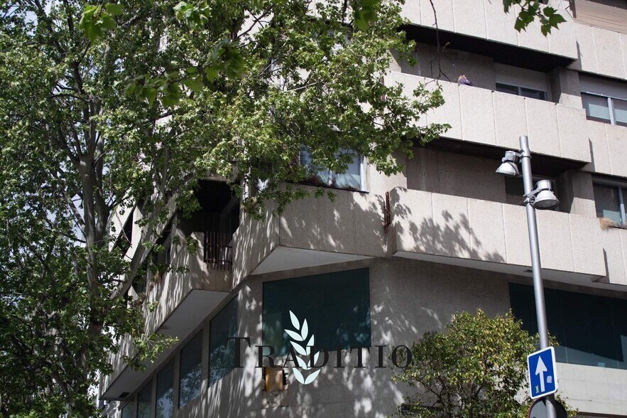 Office in Madrid, Madrid for lease - Building Photo - Image 1 of 4