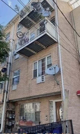 Plus de détails pour 35-25 109th St, Corona, NY - Multi-résidentiel à vendre