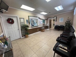 101 Clearwater Largo Rd N, Largo, FL for lease Interior Photo- Image 1 of 11