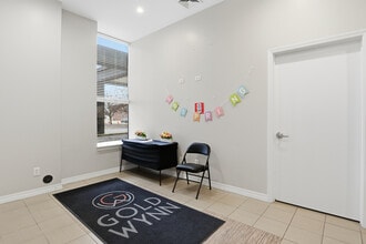 11 Summer St, Buffalo, NY à louer Photo intérieure- Image 2 de 11