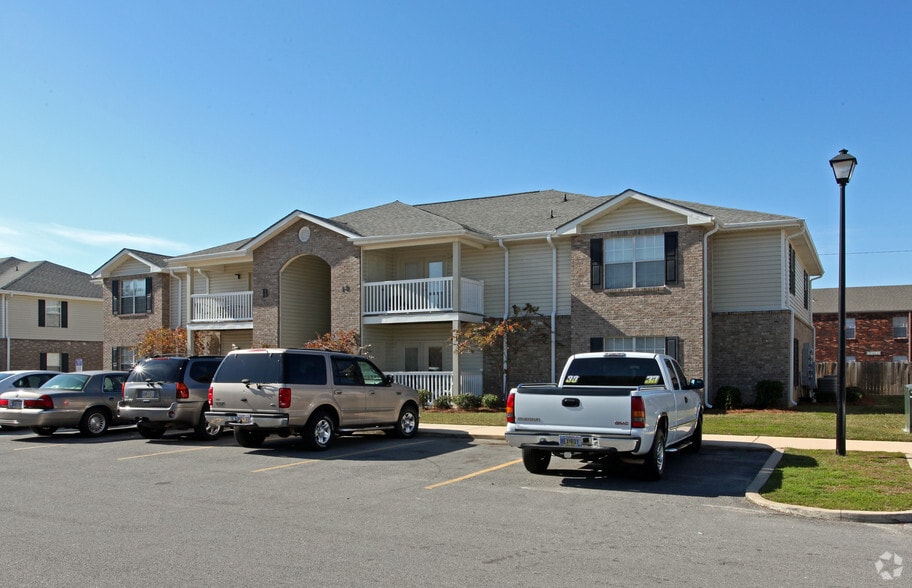 2718 Bartlett Ave, Pascagoula, MS à vendre - Photo du bâtiment - Image 2 de 14