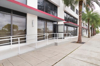 3930 NW 7th St, Miami, FL for lease Interior Photo- Image 2 of 5