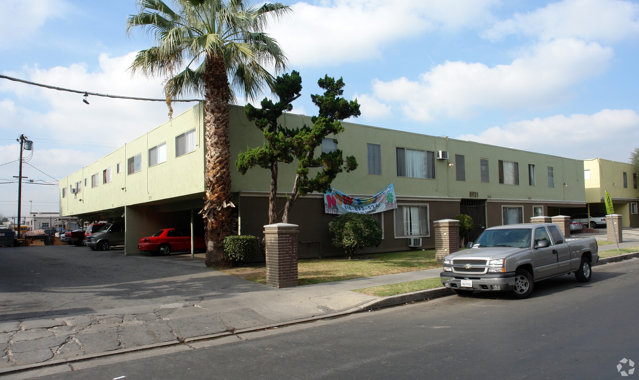 8931 Columbus Ave, North Hills, CA for sale Primary Photo- Image 1 of 3