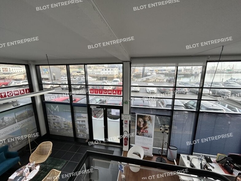 Office in Brest for lease - Interior Photo - Image 2 of 7