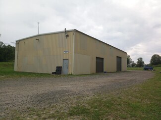 Plus de détails pour 224 Michael Ln, New Berlin, NY - Sports et divertissement à vendre