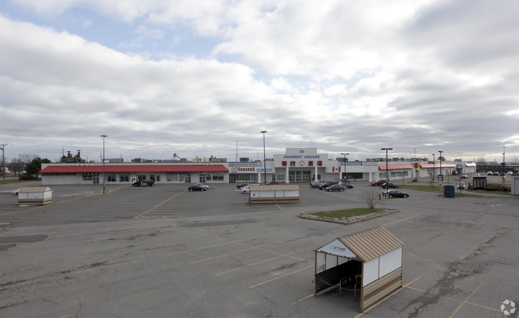 50 Kennedy Rd S, Brampton, ON for sale Primary Photo- Image 1 of 1