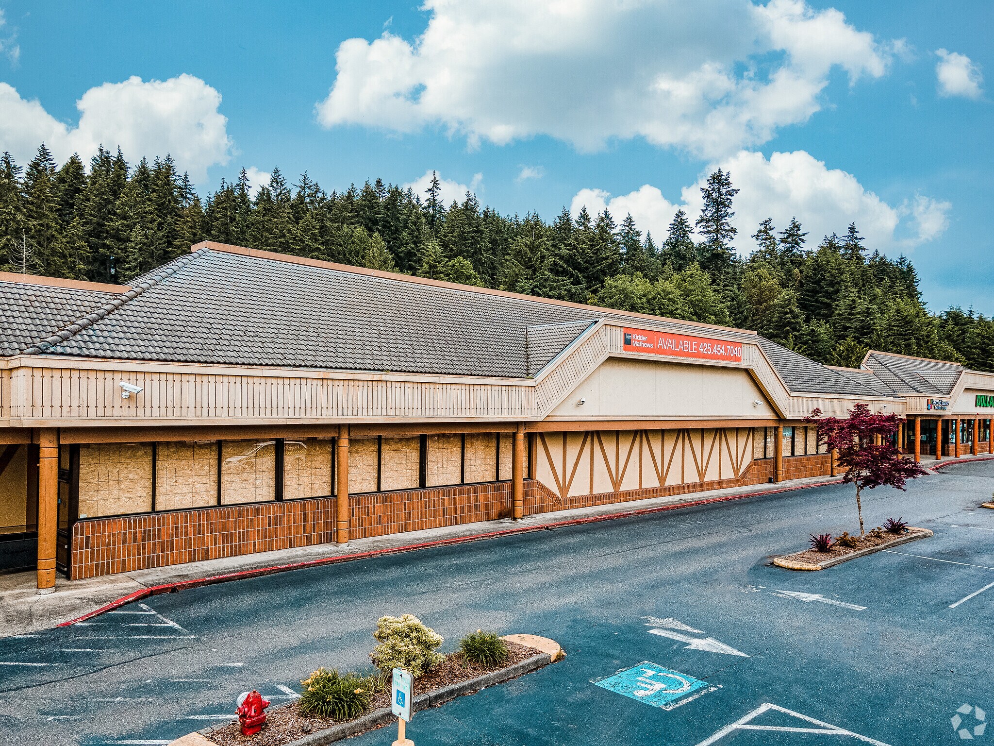 19475 7th Ave NE, Poulsbo, WA à louer Photo principale- Image 1 de 4