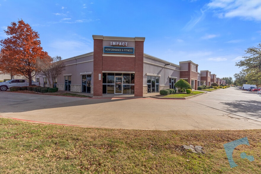 525 S Nolen Dr, Southlake, TX for lease - Building Photo - Image 2 of 11