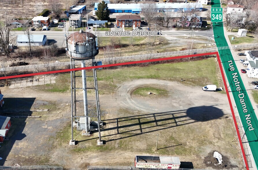 293 Rue Notre-Dame N, Louiseville, QC for lease - Building Photo - Image 3 of 4