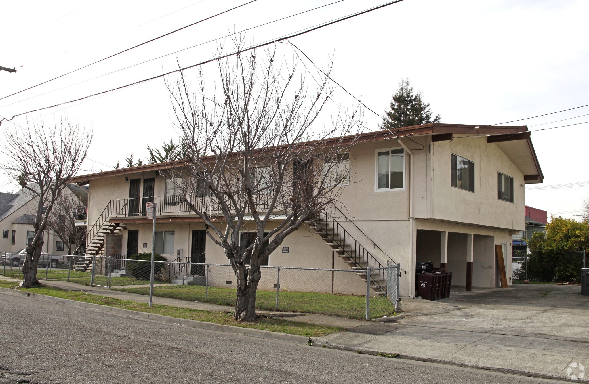 1140 E 22nd St, Oakland, CA à vendre Photo principale- Image 1 de 58