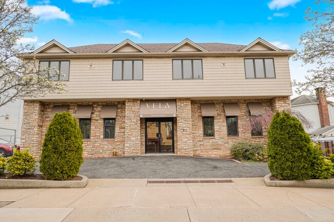 More details for 21 Prall Ave, Staten Island, NY - Office for Sale
