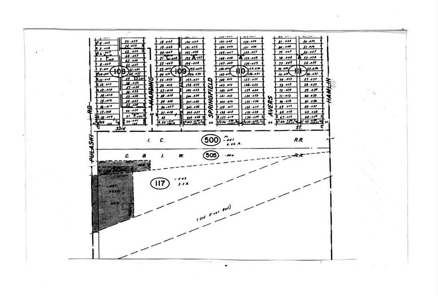 3321 S Pulaski Rd, Chicago, IL à louer - Photo du bâtiment - Image 2 de 2