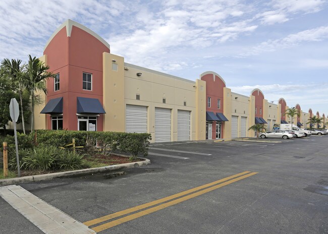 Plus de détails pour 6010 NW 99th Ave, Doral, FL - Industriel à vendre