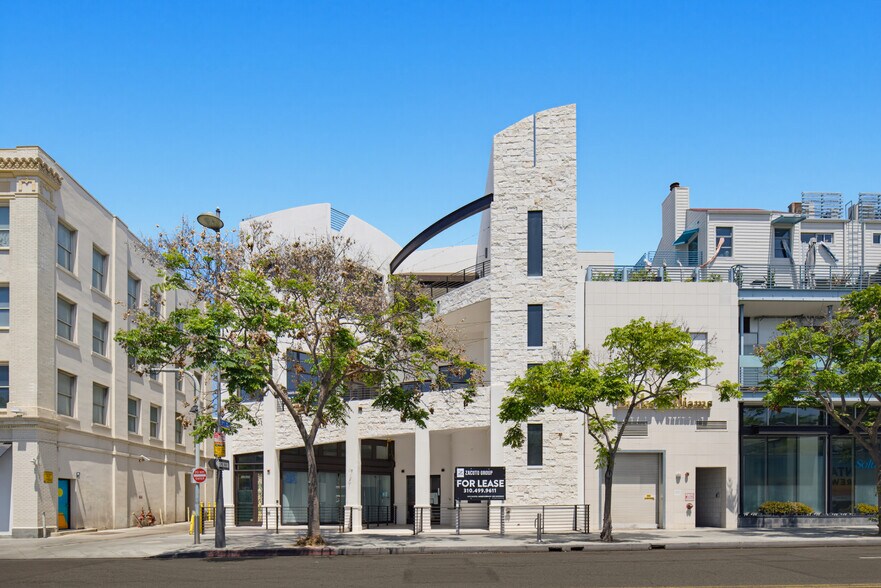 321 Santa Monica Blvd, Santa Monica, CA à louer - Photo du bâtiment - Image 1 de 7