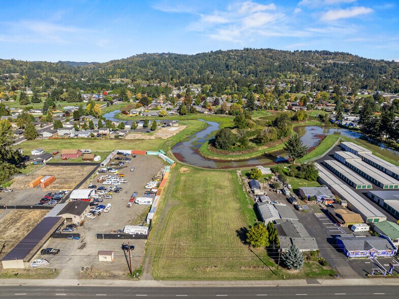 4504 Ocean Beach Hwy, Longview, WA à vendre - Photo du bâtiment - Image 1 de 12